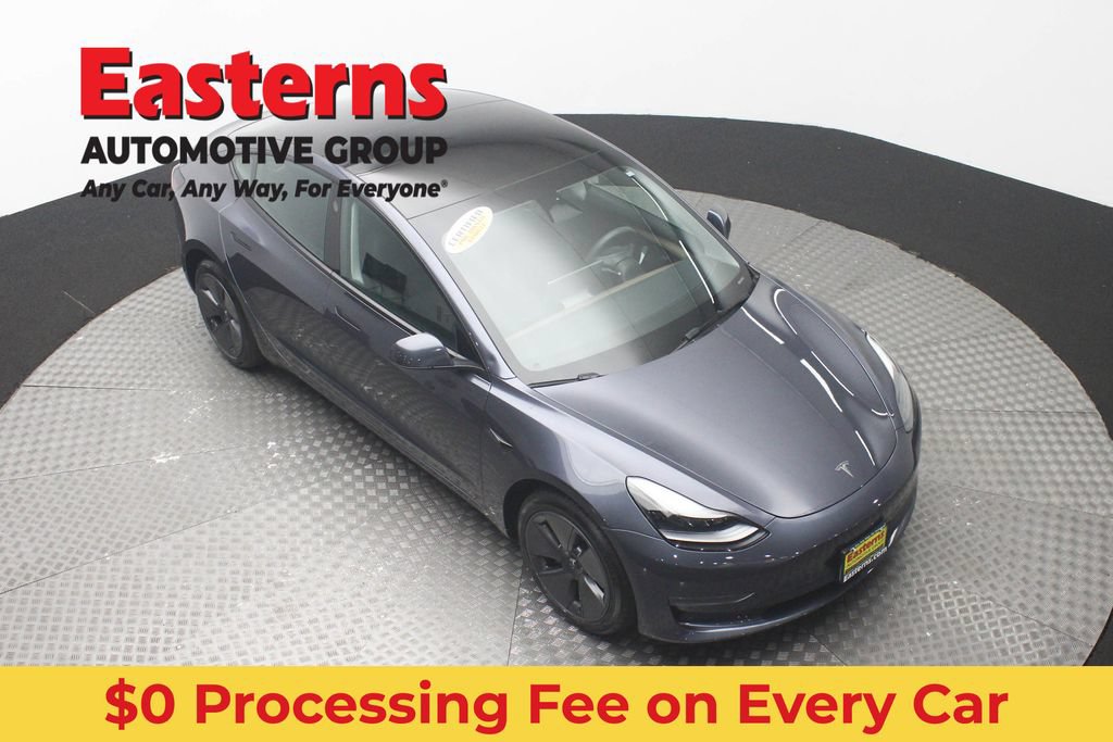 Used 2023 Tesla Model 3 Standard Range RWD image 3
