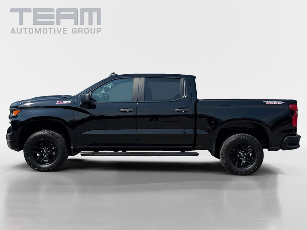 Used 2024 Chevrolet Silverado 1500 Custom Trail Boss AWD/4WD image 4