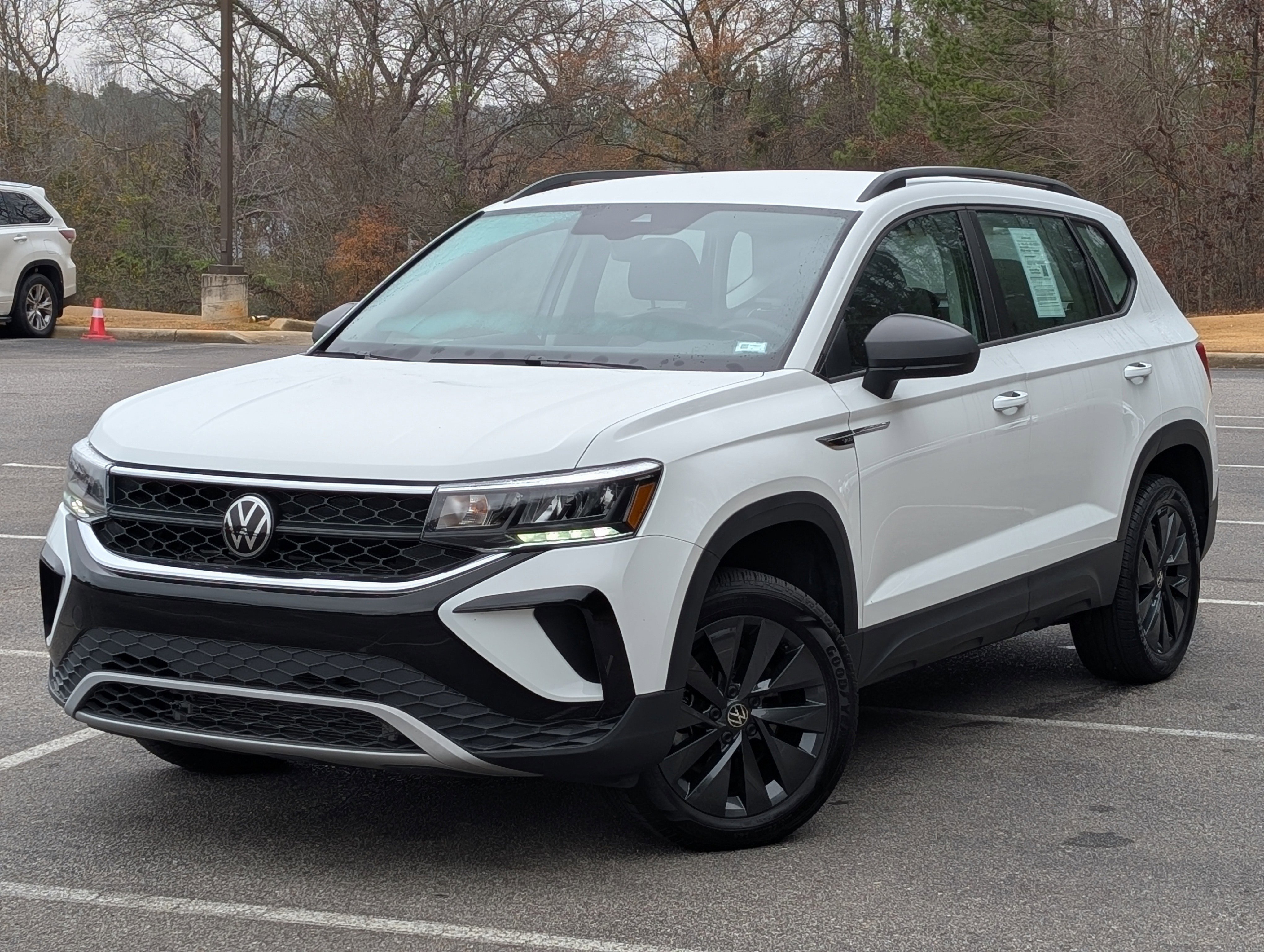 Used 2024 Volkswagen Taos S image 4