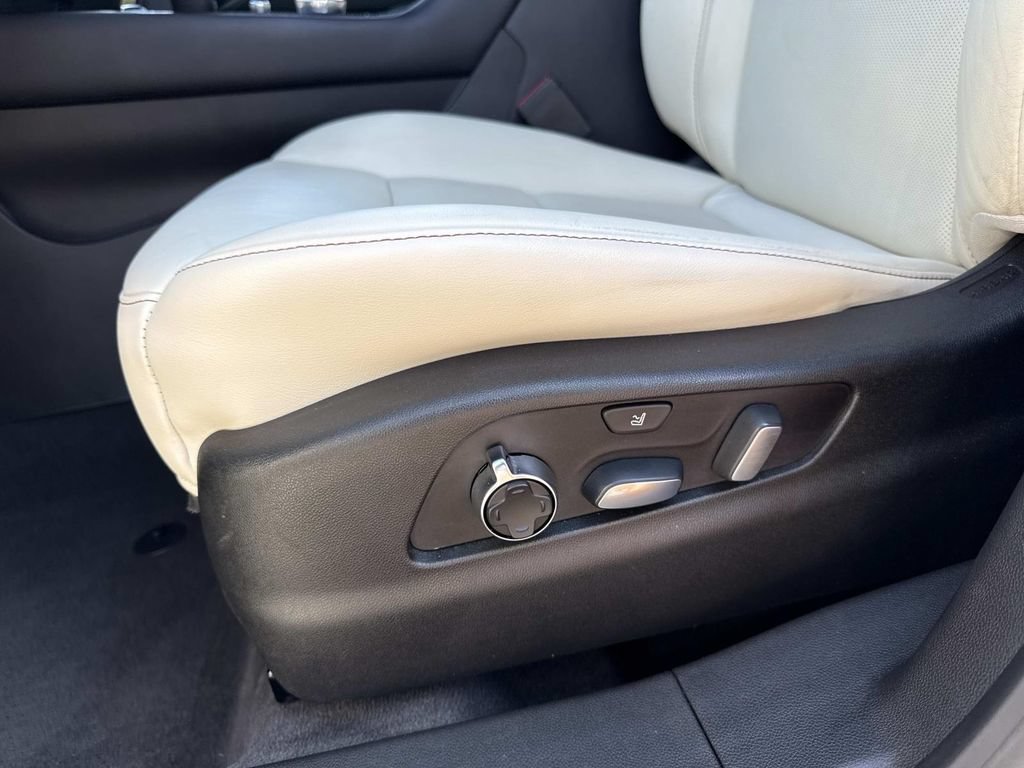 Used 2021 Cadillac XT4 Sport FWD image 20