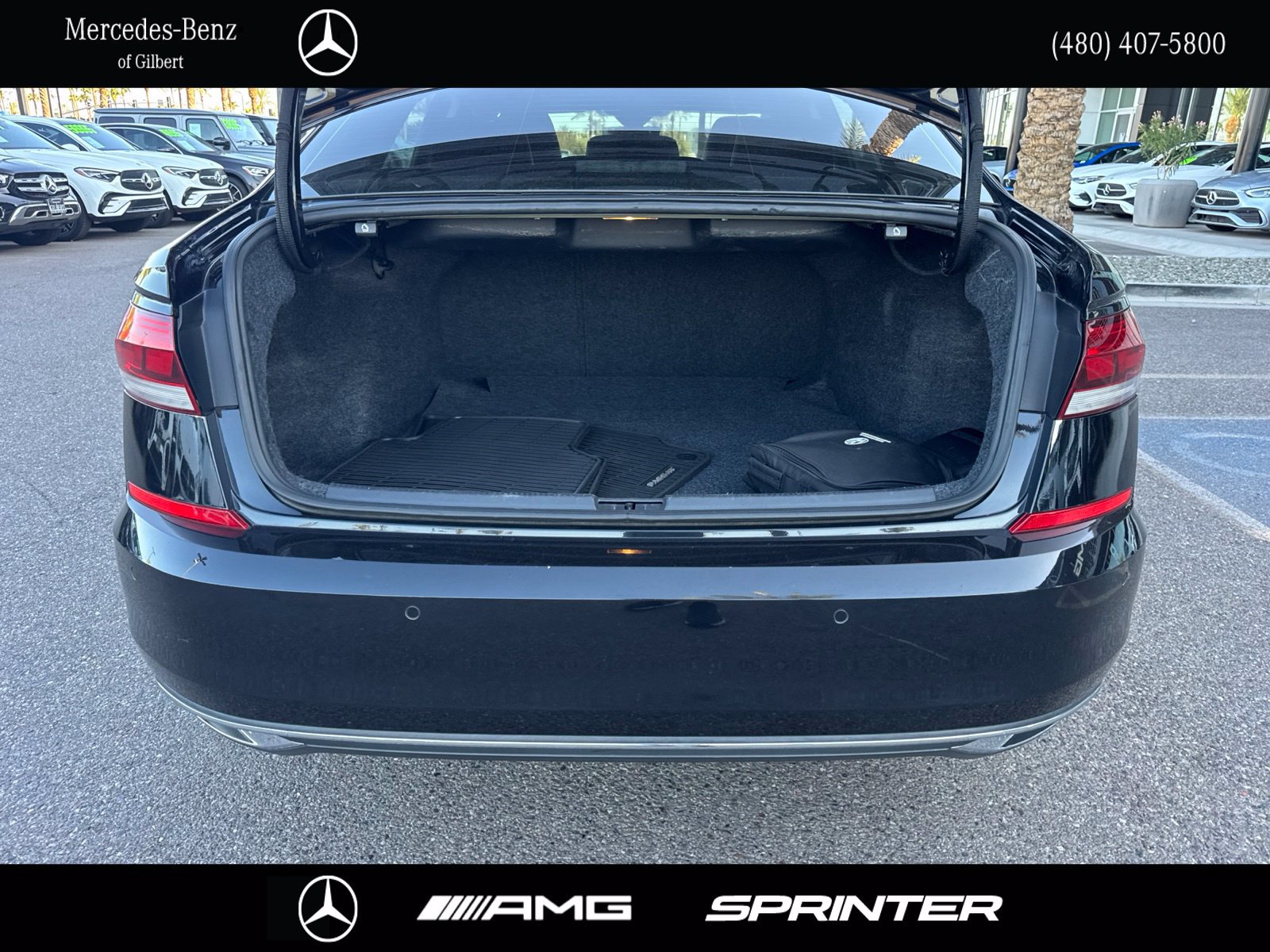 Used 2020 Volkswagen Passat 2.0T SEL FWD image 7
