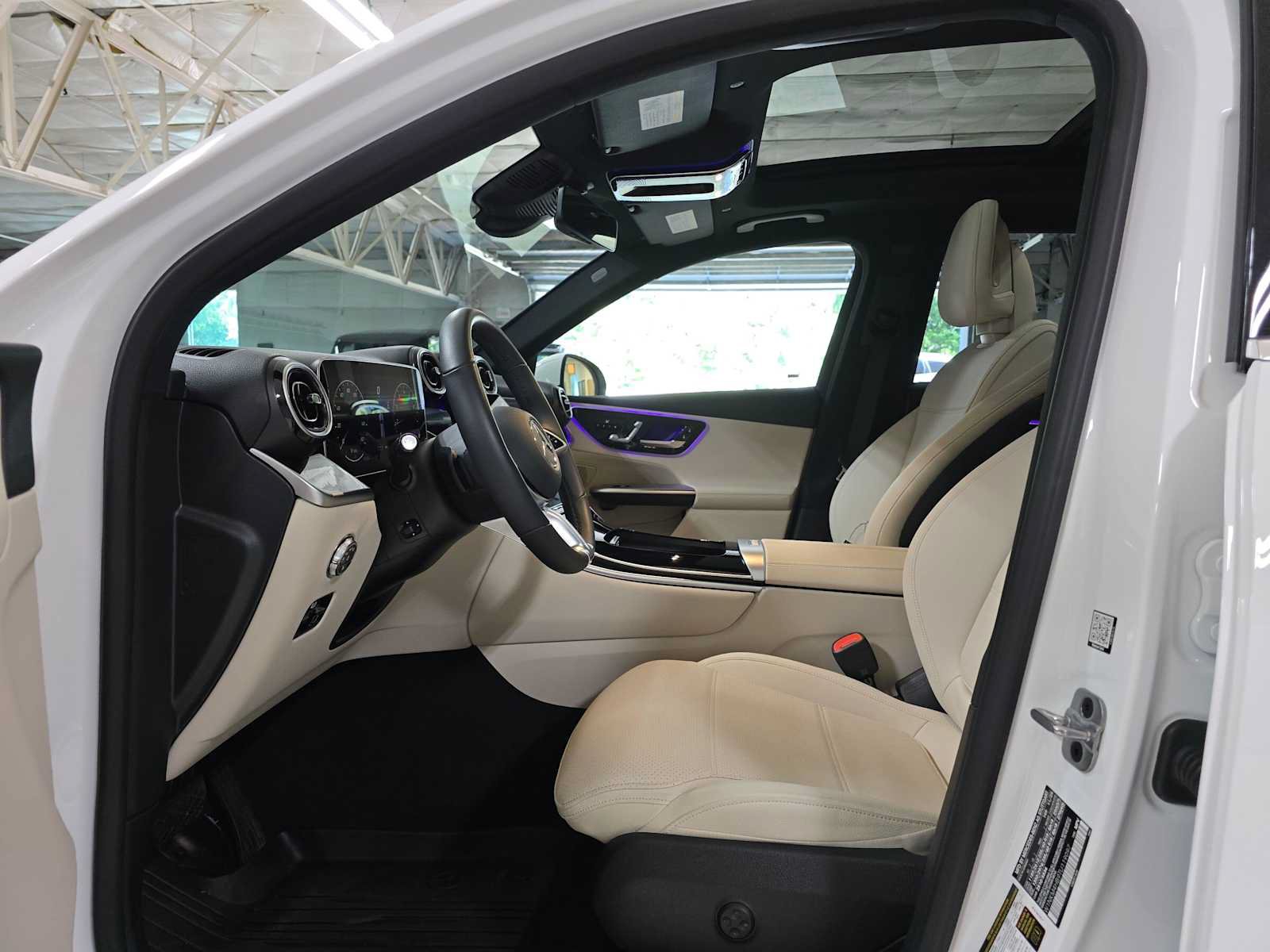 Certified 2026 Mercedes-Benz GLC 300 4MATIC image 21