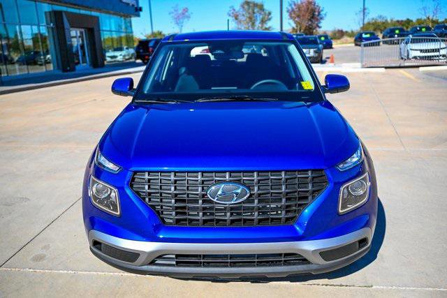 New 2026 Hyundai Venue SE image 8