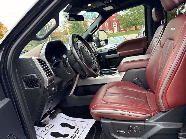 Used 2020 Ford F250 Platinum w/ FX4 Off-Road Package AWD/4WD image 8