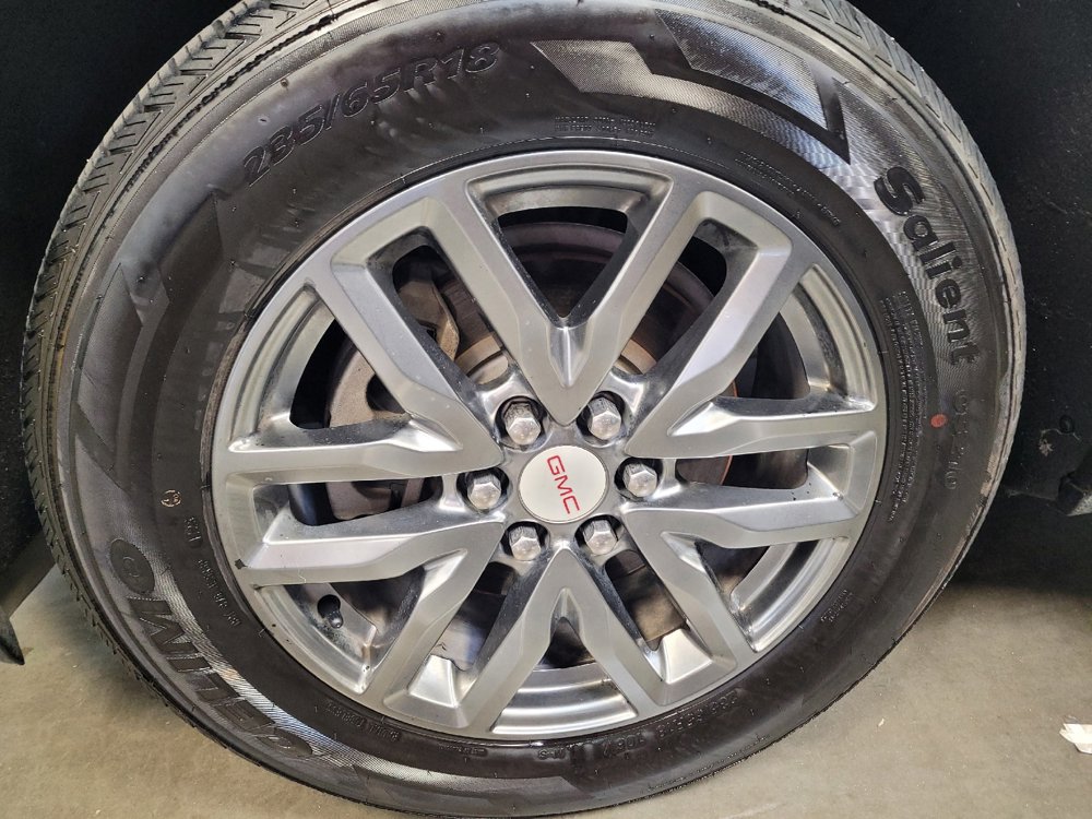 Used 2017 GMC Acadia SLT image 31