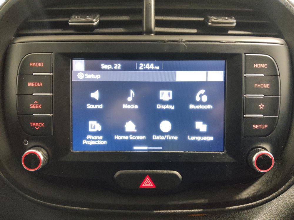 Used 2021 Kia Soul LX FWD image 25