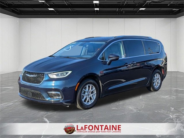 Used 2021 Chrysler Pacifica Touring-L