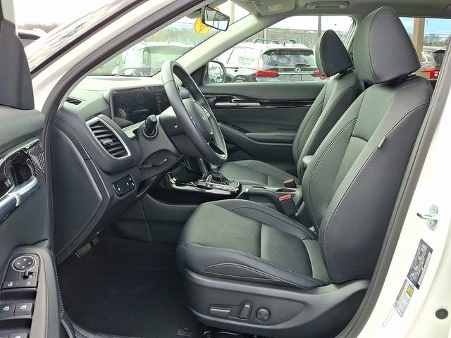 Certified 2025 Kia Seltos EX w/ EX Sunroof Package image 14