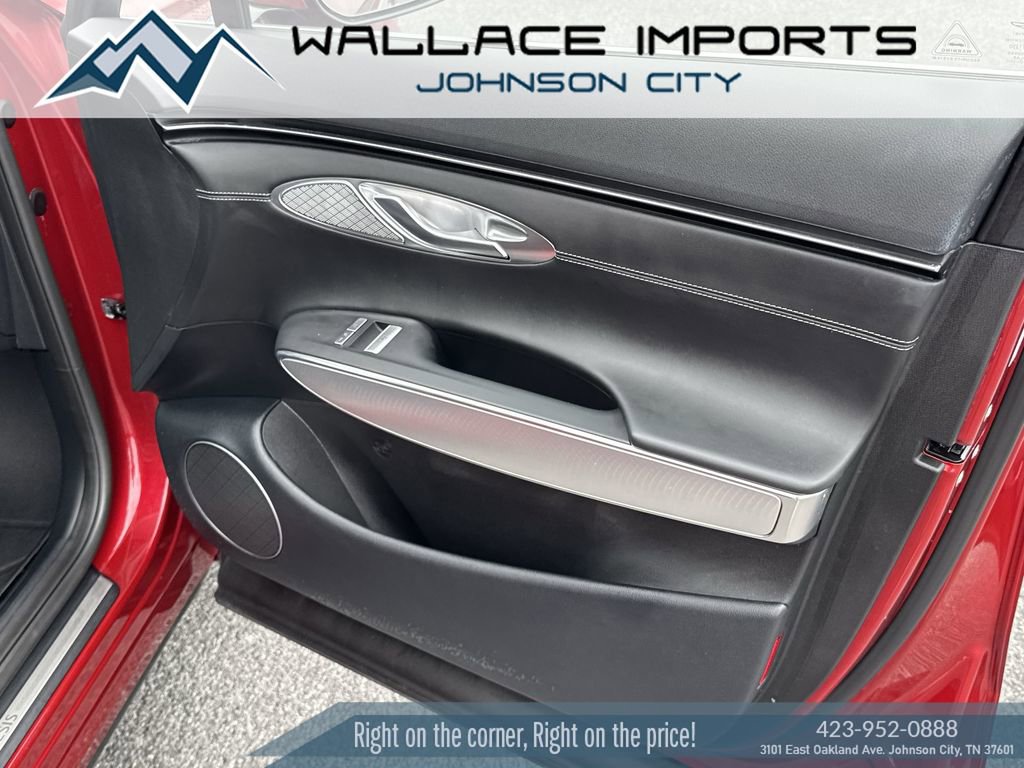 Used 2023 Genesis GV70 2.5T w/ Select Package image 37