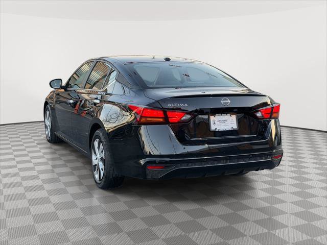 Used 2025 Nissan Altima 2.5 S image 6