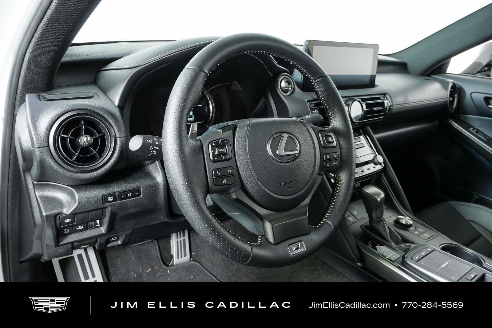 Used 2025 Lexus IS 500 w/ Accessory Package 2 RWD image 4