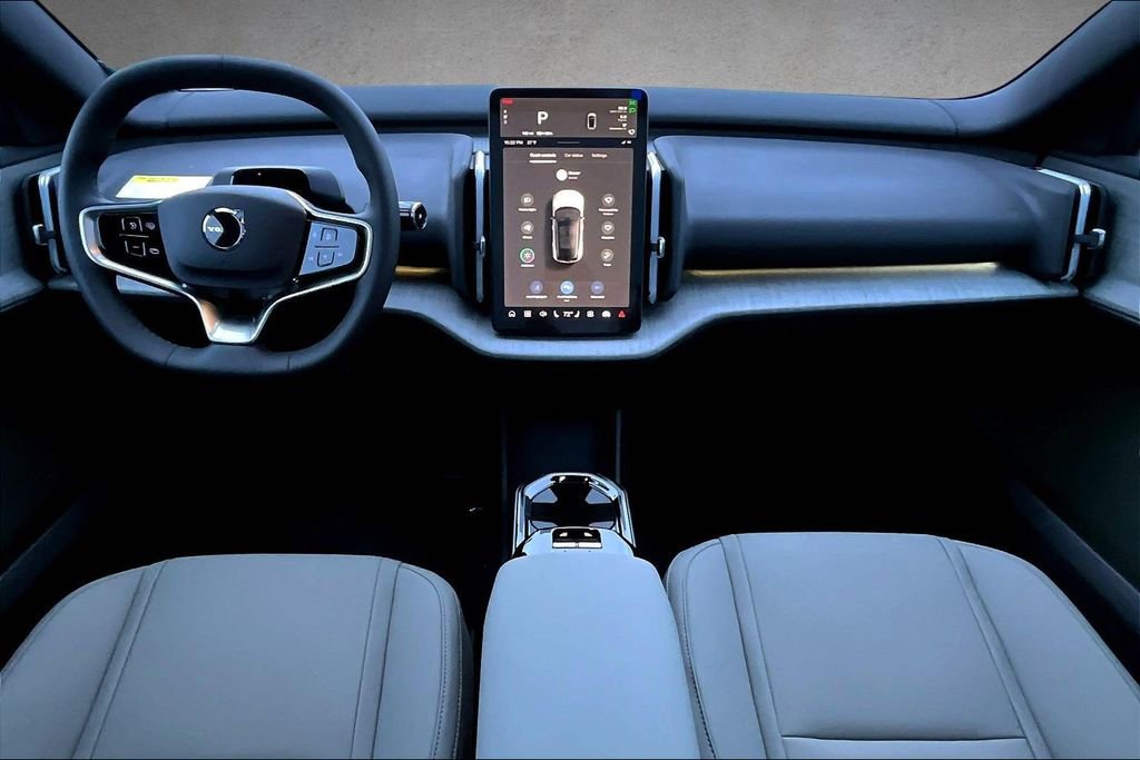 New 2026 Volvo EX30 Cross Country Ultra w/ Protection Package Premier image 5
