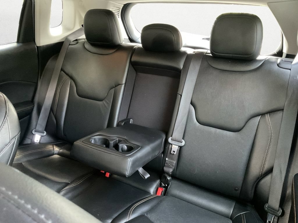 Used 2021 Jeep Compass Limited FWD image 9