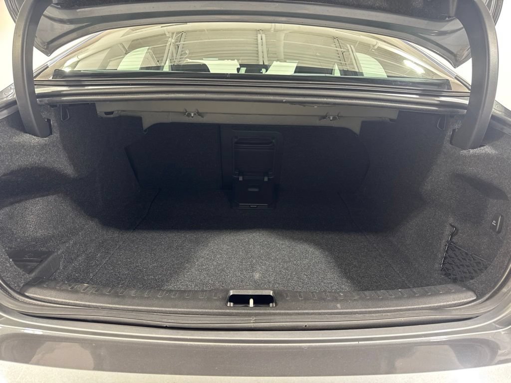 Used 2019 Volvo S60 T6 R-Design AWD/4WD image 29
