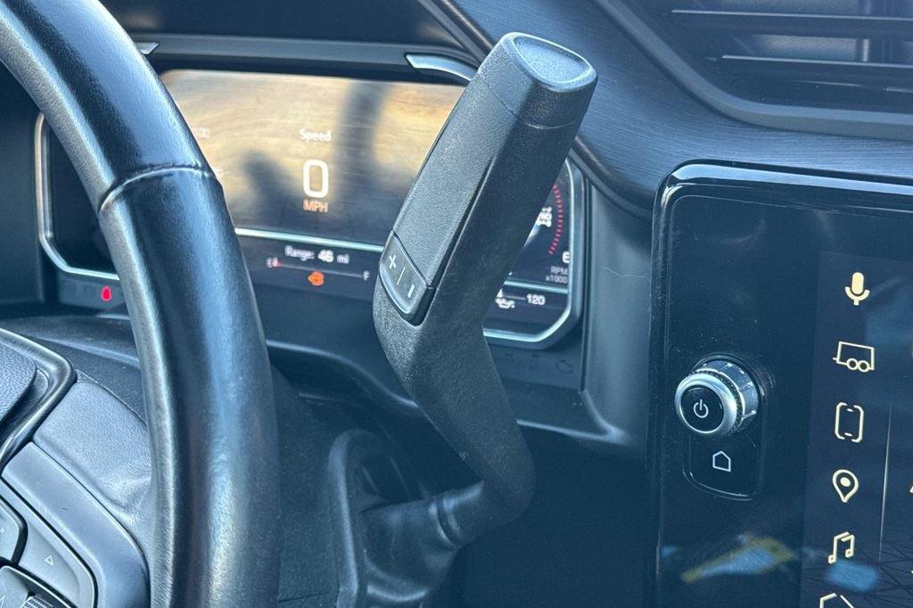 Used 2025 GMC Sierra 2500 AT4X image 22