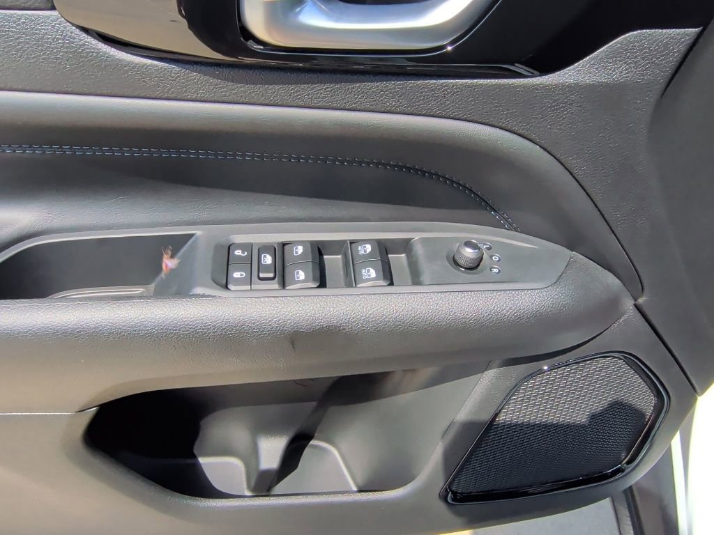 New 2026 Jeep Compass Latitude AWD/4WD image 11