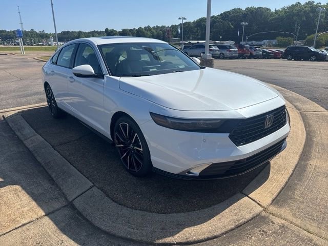 New 2026 Honda Accord Touring image 2