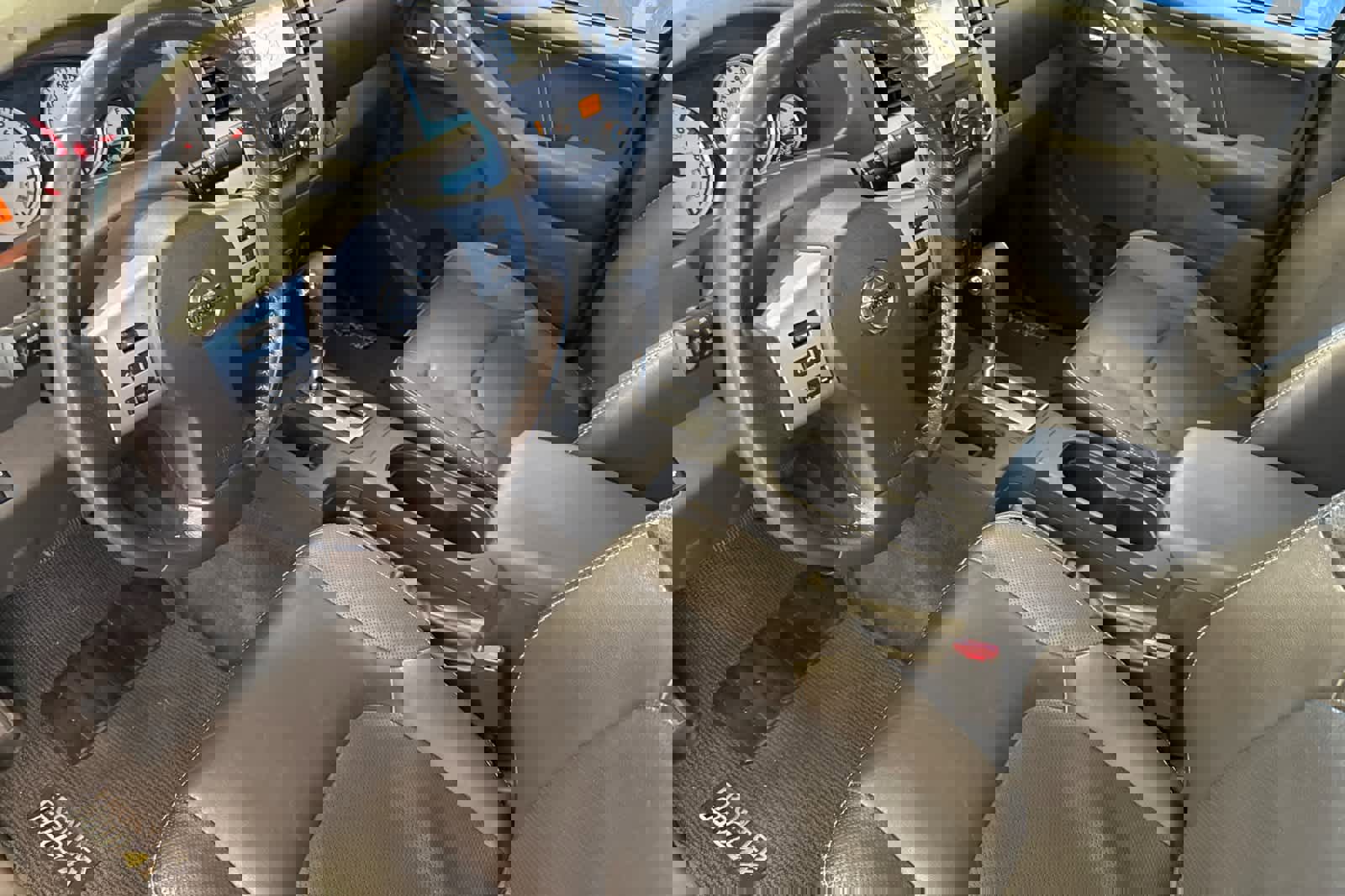 Used 2017 Nissan Frontier PRO-4X w/ Pro-4x Luxury Package image 9