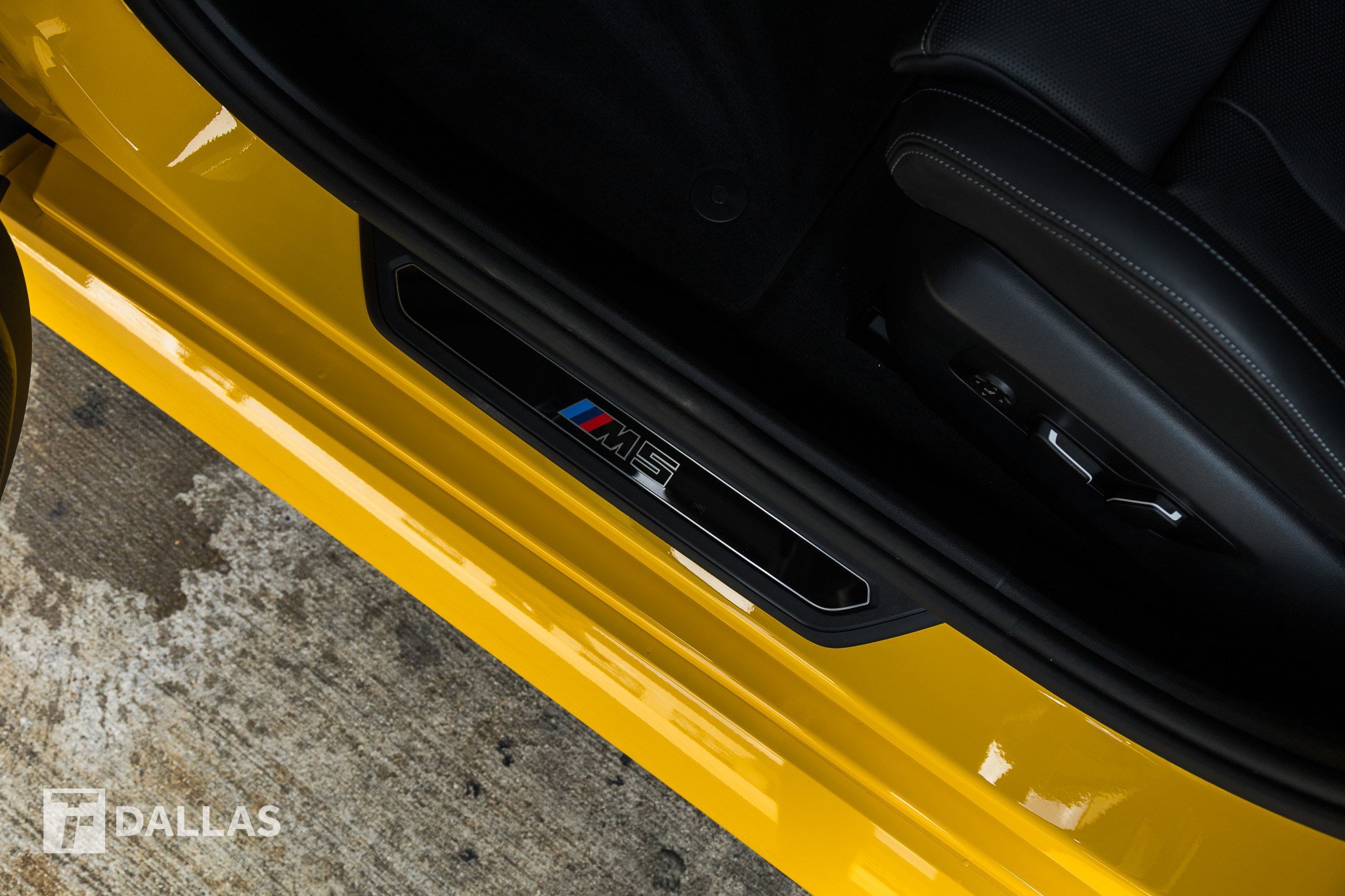 Used 2025 BMW M5 Touring AWD/4WD image 21