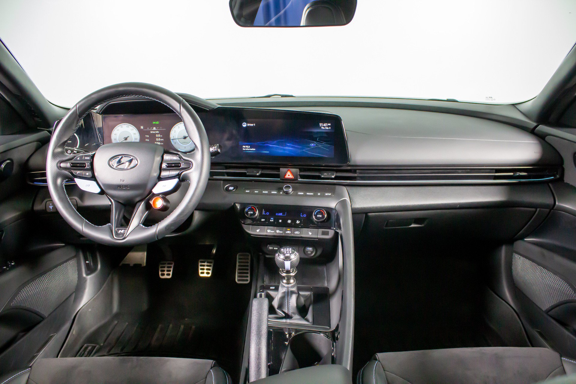 Used 2022 Hyundai Elantra N FWD image 45