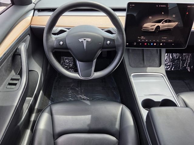 Used 2023 Tesla Model 3 Standard Range image 11