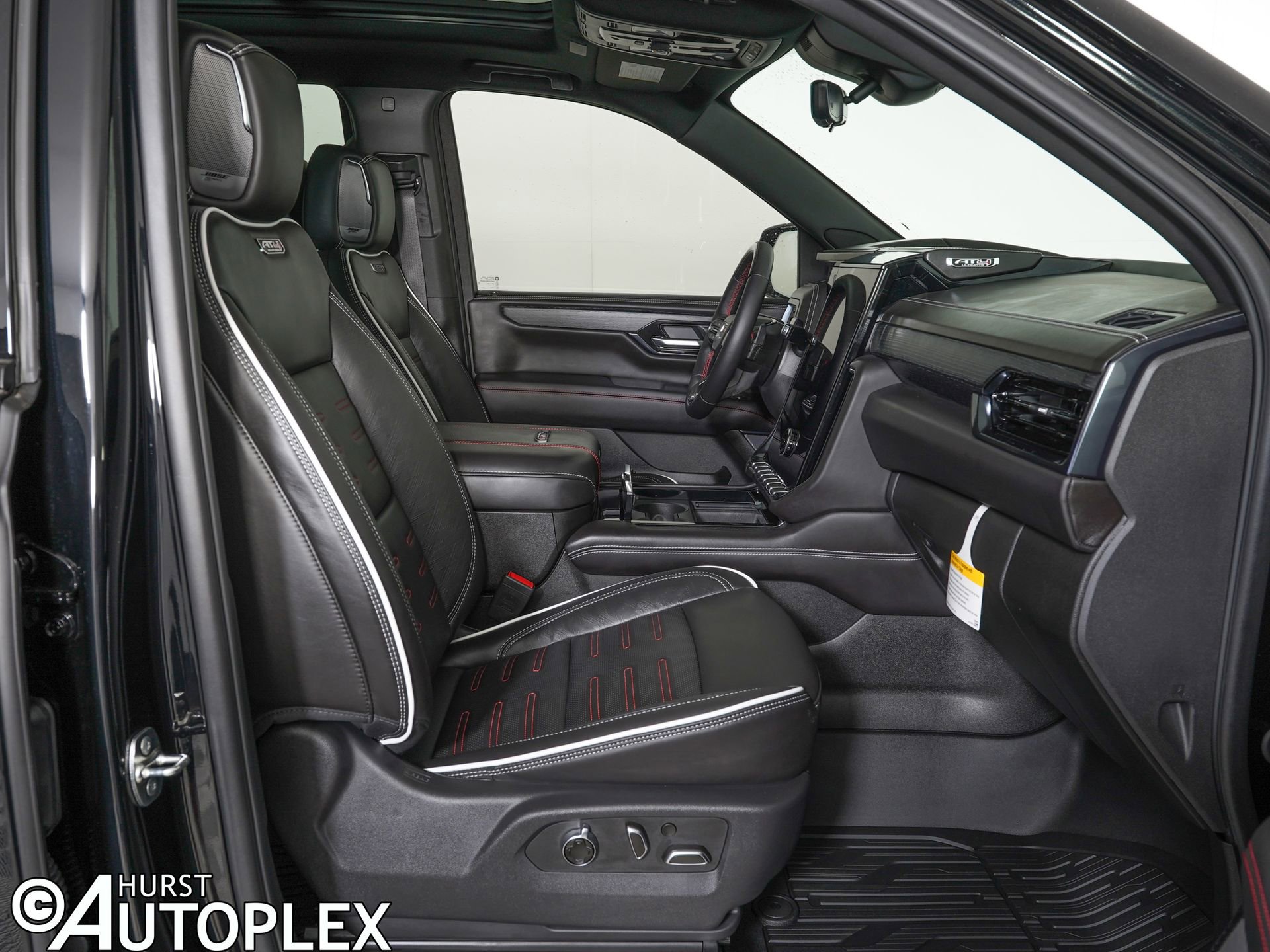 Used 2026 GMC Yukon AT4 Ultimate w/ LPO, Floor Liner Package image 10