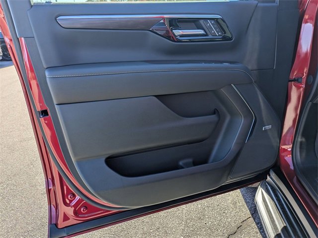 New 2026 Chevrolet Tahoe Premier image 9