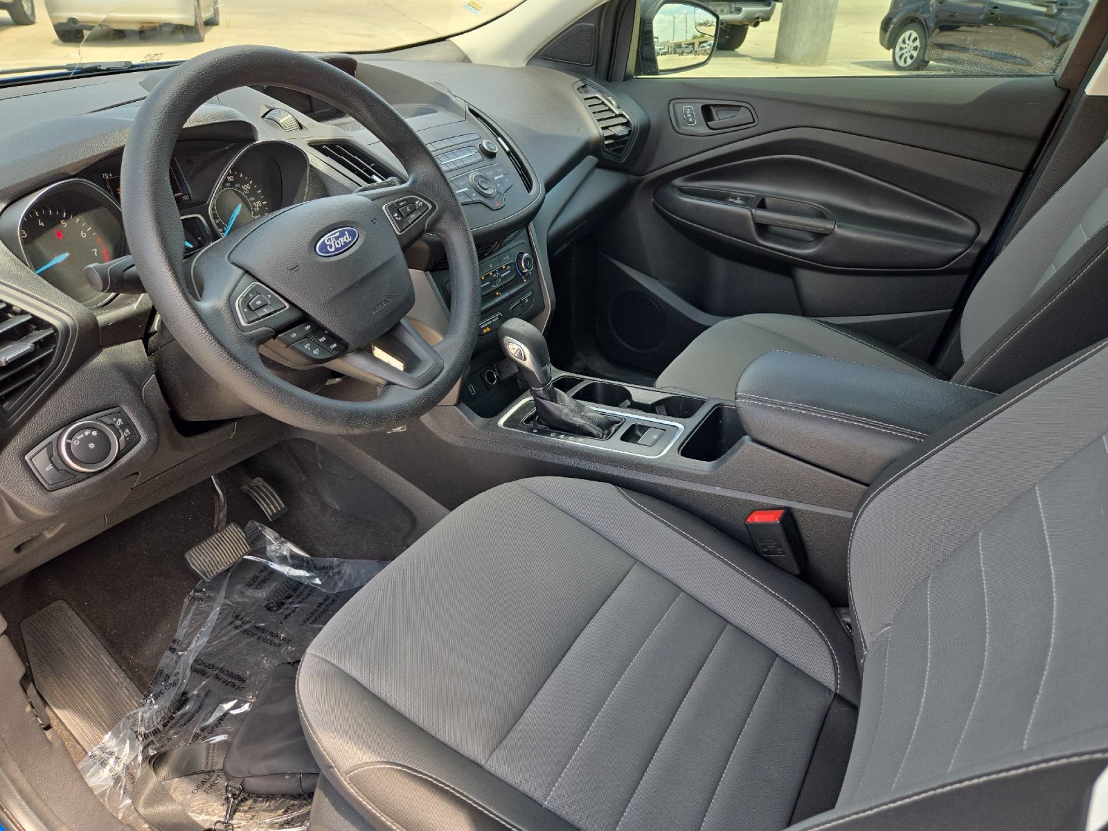 Used 2019 Ford Escape S FWD image 9