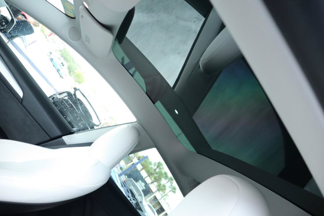 Used 2023 Tesla Model 3 Standard Range RWD image 18