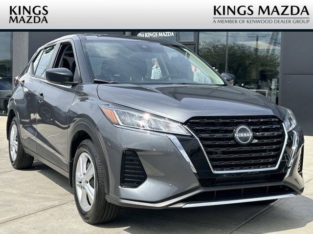 Used 2025 Nissan Kicks Play S