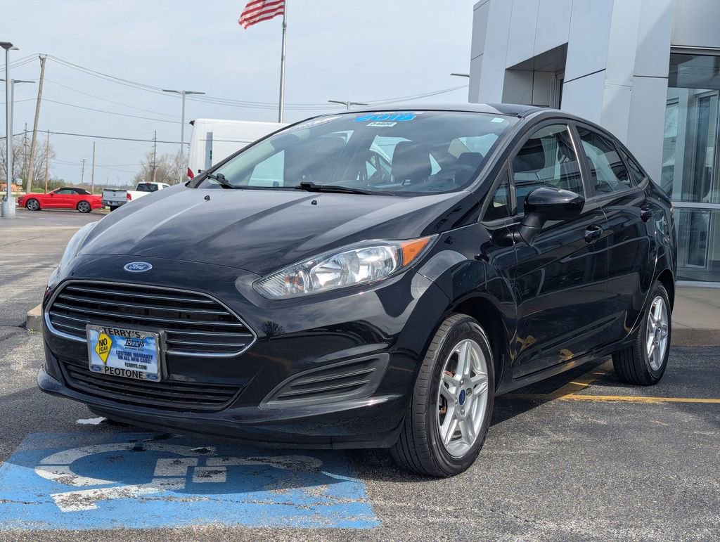 Used 2017 Ford Fiesta SE FWD image 7