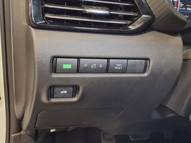 Used 2024 Nissan Sentra SV image 18