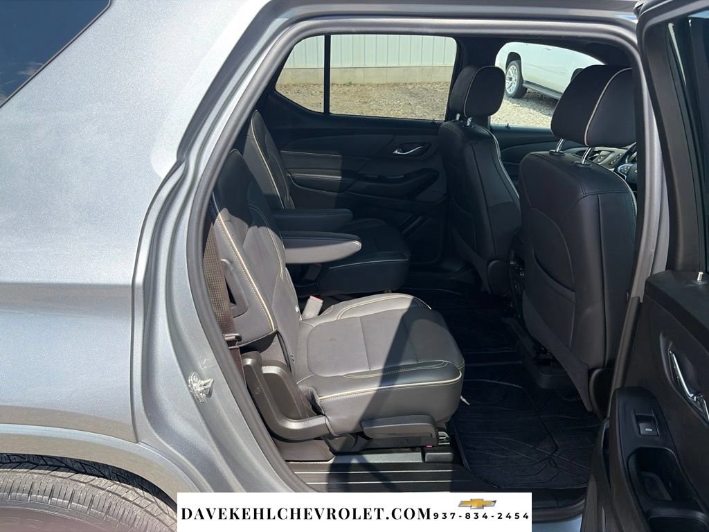 Used 2023 Chevrolet Traverse Premier AWD/4WD image 21