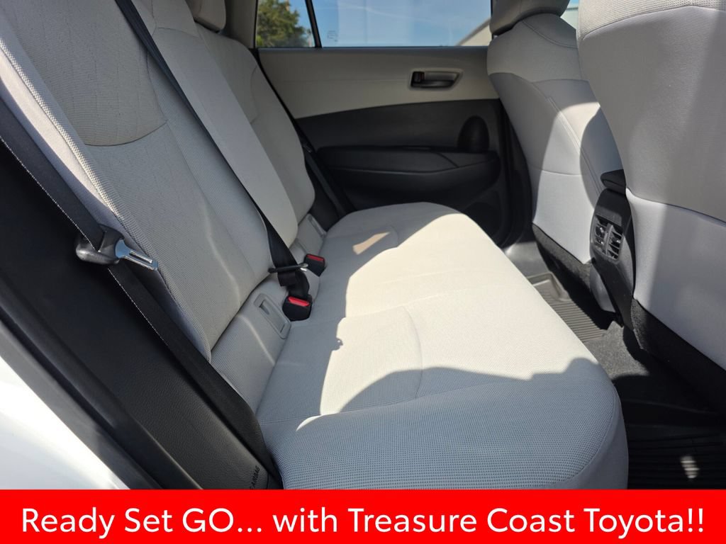 Certified 2025 Toyota Corolla Cross L FWD image 18
