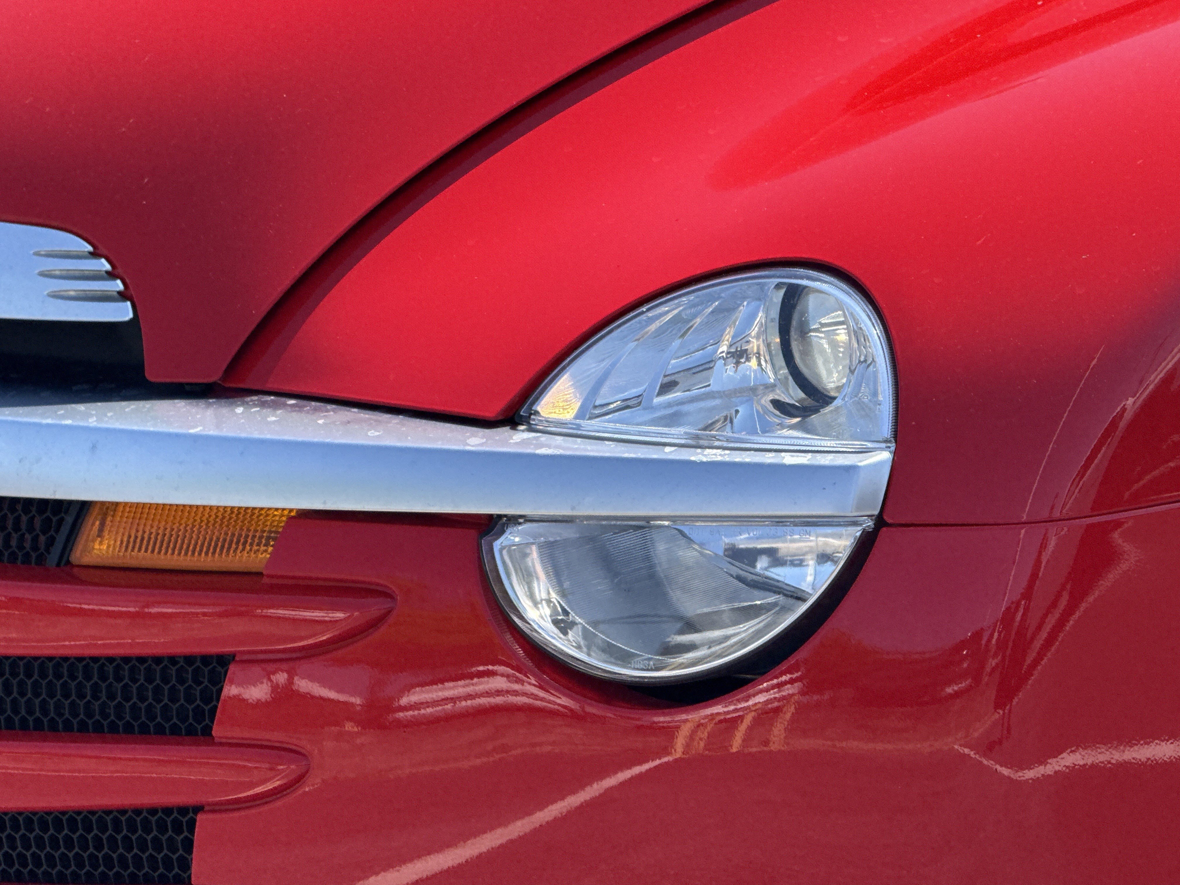Used 2005 Chevrolet SSR w/ Preferred Equipment Group RWD image 16