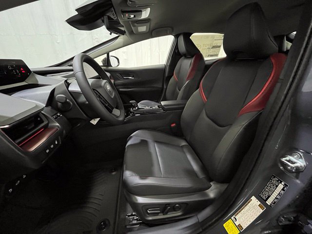 New 2027 Toyota Prius Plug-In Hybrid w/ Limited Premium Package FWD image 10