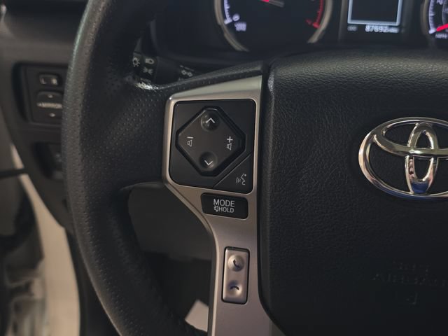 Used 2022 Toyota 4Runner Limited AWD/4WD image 15