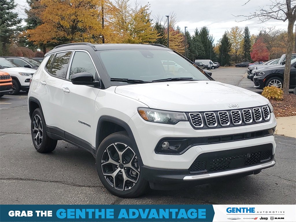 Used 2026 Jeep Compass Limited image 32