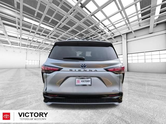 Certified 2021 Toyota Sienna XSE AWD/4WD image 4
