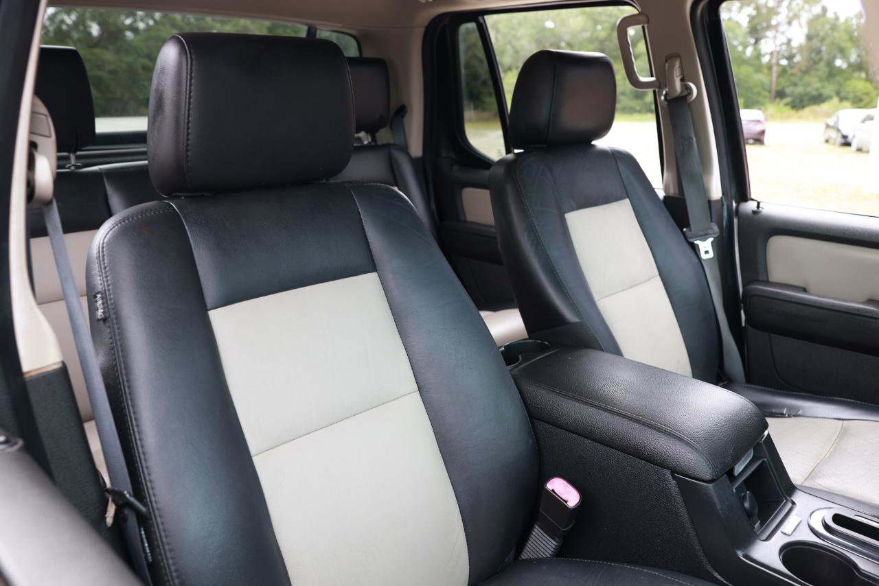 Used 2008 Ford Explorer Sport Trac Limited RWD image 19