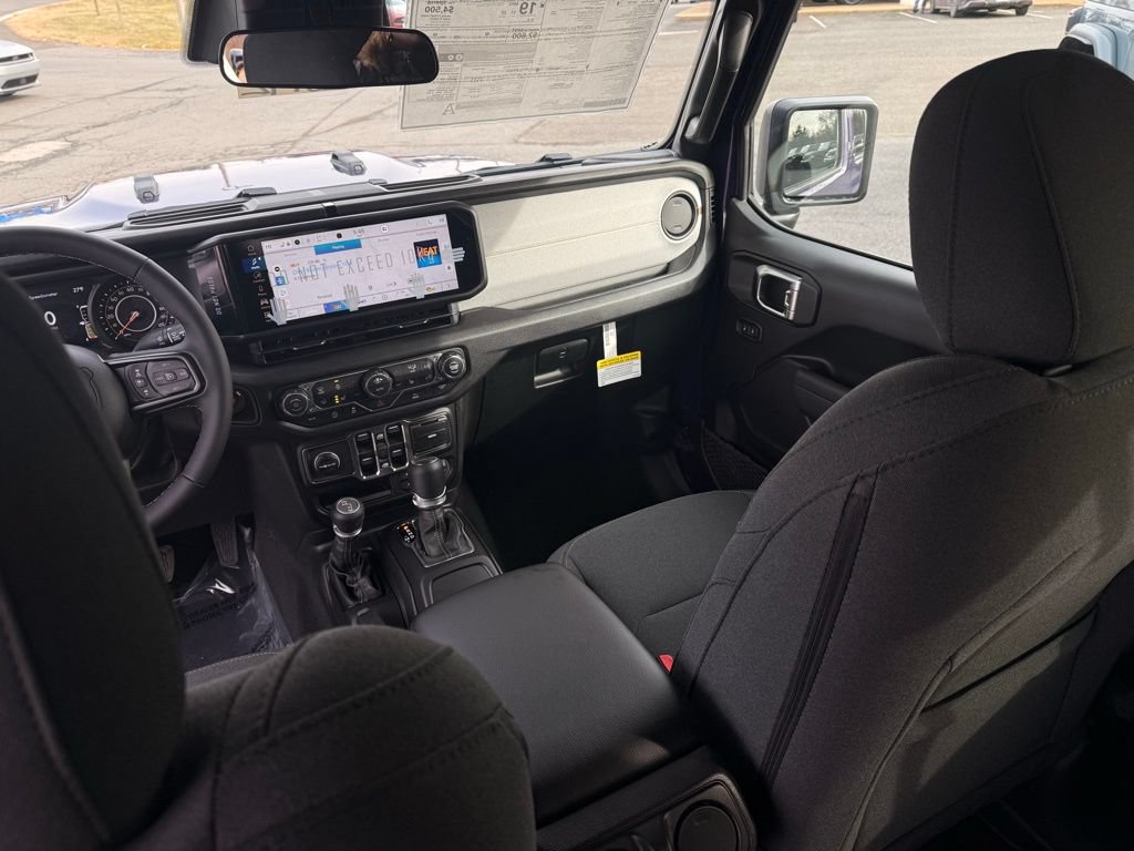 New 2026 Jeep Gladiator Sport AWD/4WD image 26