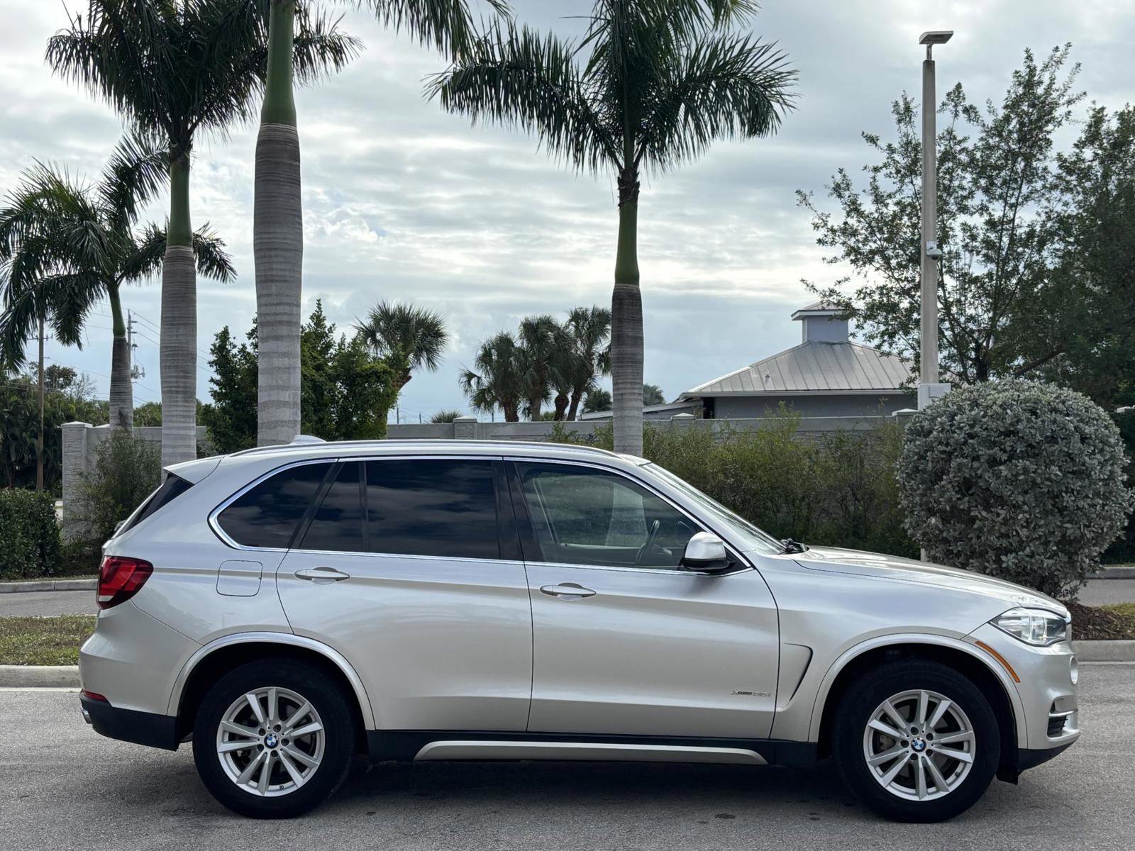 Used 2015 BMW X5 xDrive35i w/ Premium Package image 5