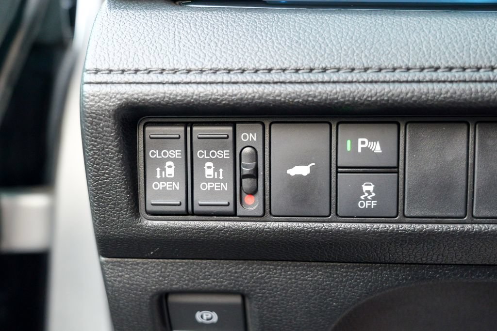 Used 2025 Honda Odyssey Elite image 51