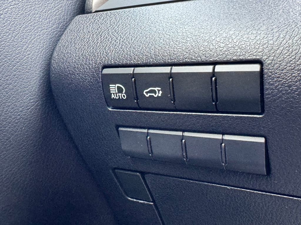 Used 2021 Lexus RX 350 FWD w/ Accessory Package image 30