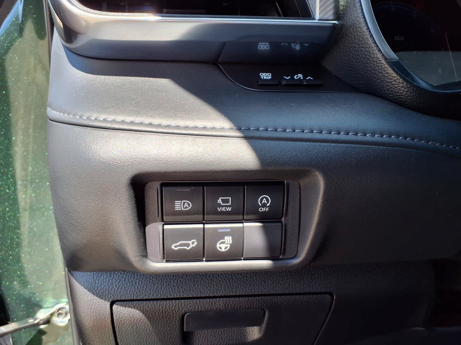 Used 2023 Toyota Highlander Platinum FWD image 20