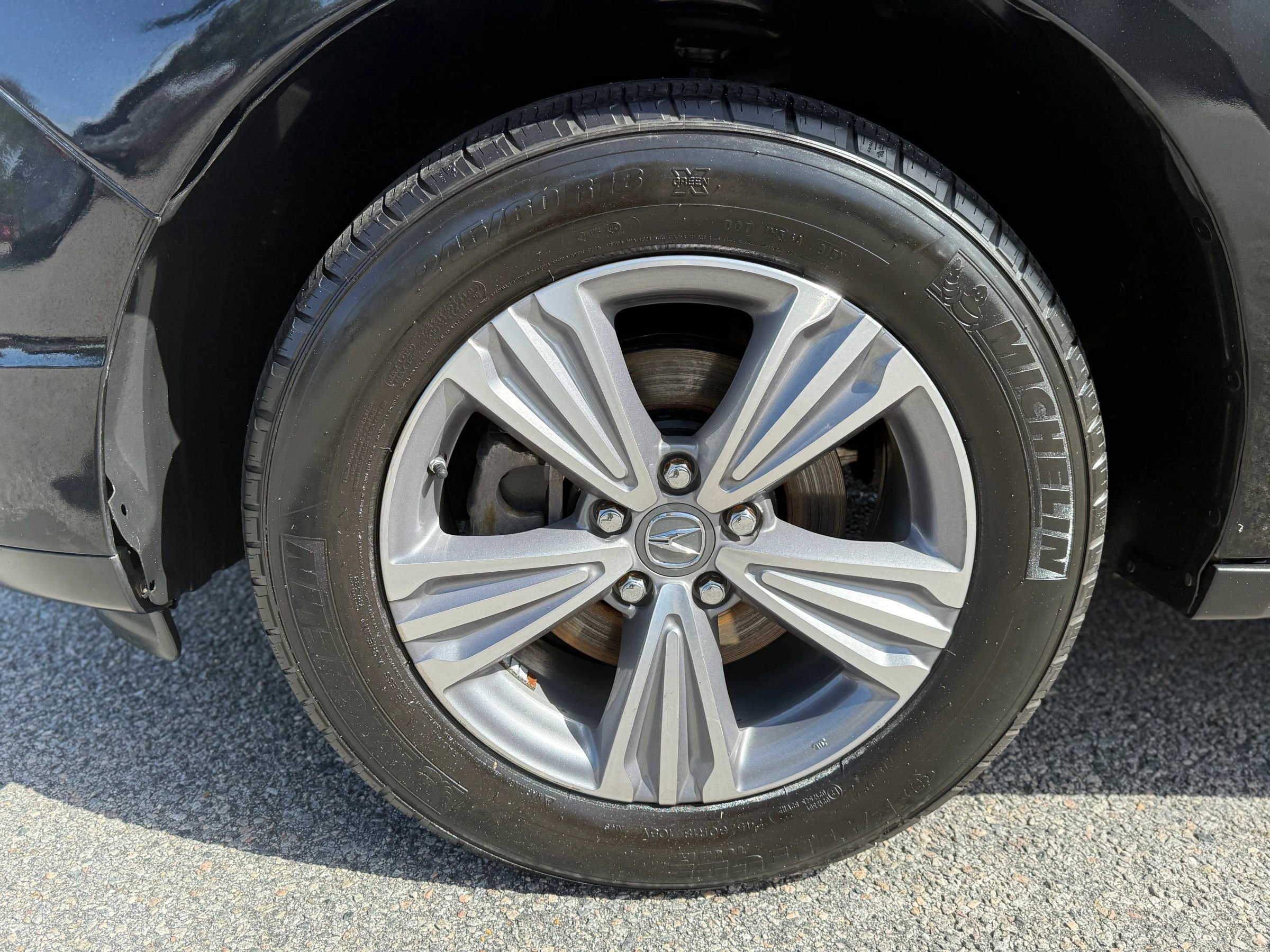 Used 2020 Acura MDX SH-AWD image 13