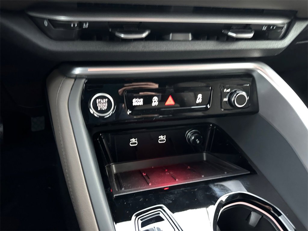 New 2025 Audi Q5 2.0T Premium Plus image 20