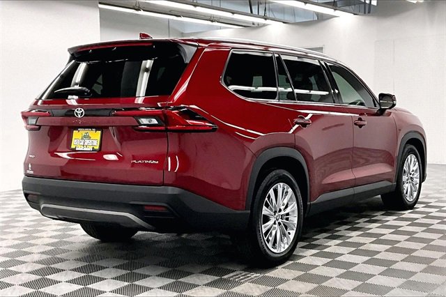 Used 2024 Toyota Grand Highlander Platinum image 12