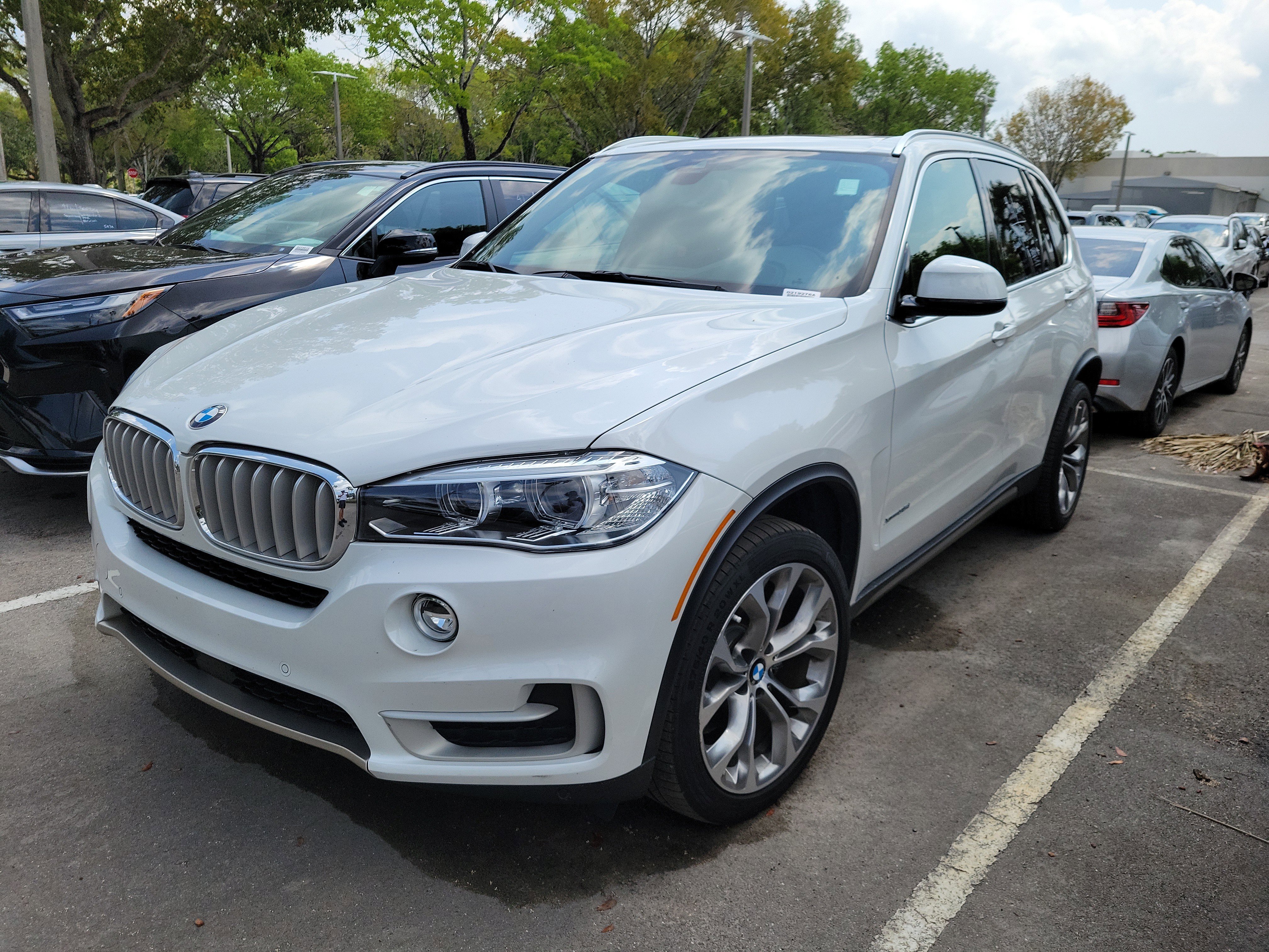 Used 2018 BMW X5 xDrive35i AWD/4WD image 3