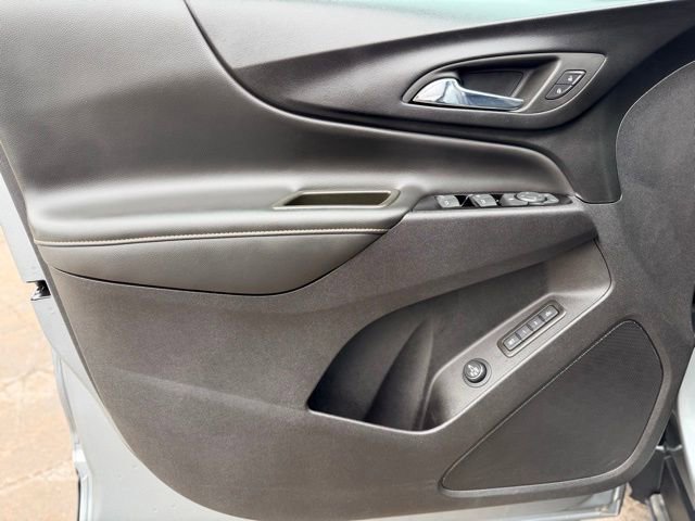 Certified 2023 Chevrolet Equinox Premier w/ LPO, Floor Liner Package image 19